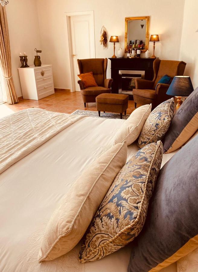 Casa Capricornio Bed & Breakfast Marbella Ngoại thất bức ảnh