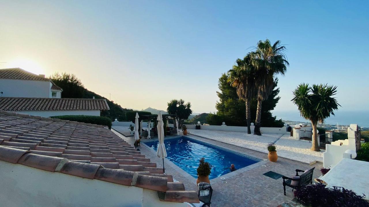 Casa Capricornio Bed & Breakfast Marbella Ngoại thất bức ảnh